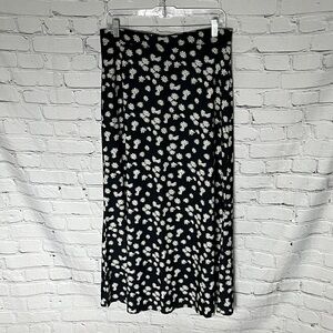 SHEIN Black and White Floral Maxi Skirt